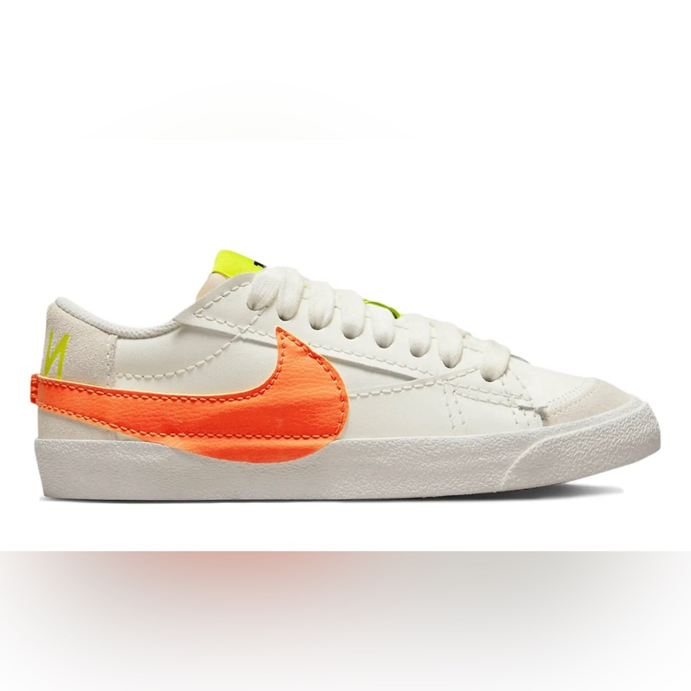 Nike Blazer Low 77 Jumbo Shoes